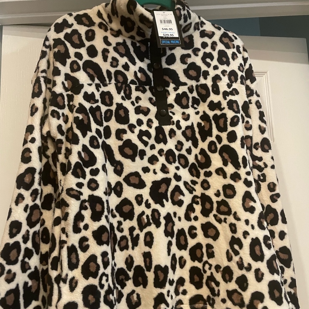 NWT Animal Print Pullover
